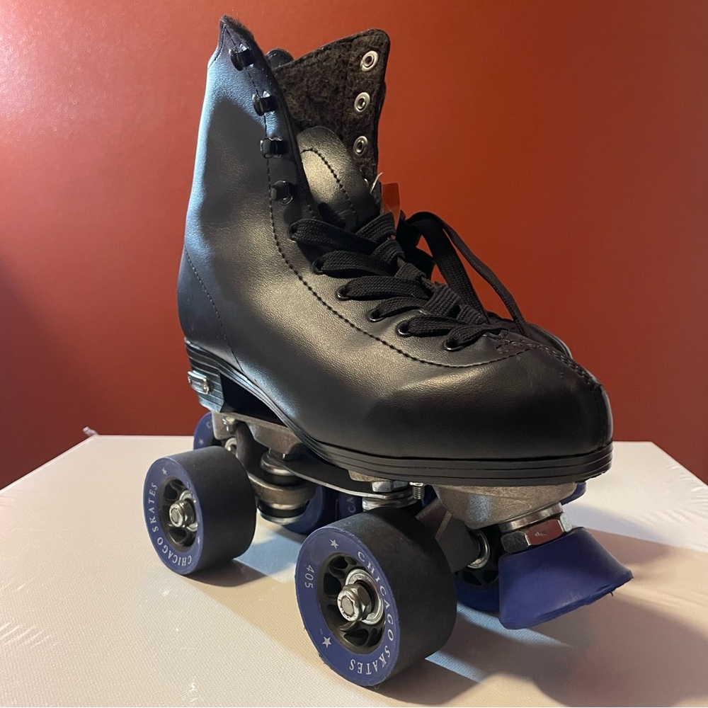 Chicago Skates‎ Men’s Premium Black Quad Roller Boot Lace Up Skates